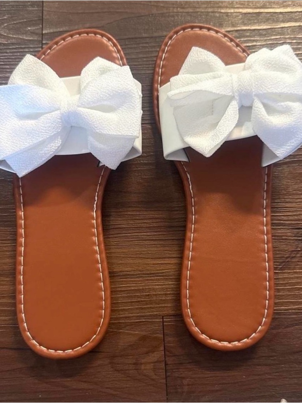 White Bow Slide Sandals for Women - Classic Casual